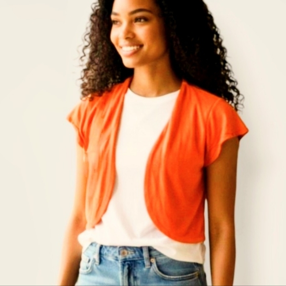 Old Navy Sweaters - 🧡 Old Navy Fall Colors Orange Shrug